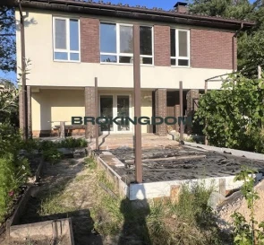 Foto 2. Casa, en venta. Hostomel