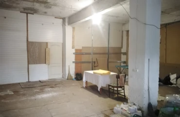 Foto Comercial, para alquilar. Dnipro Индустриальный