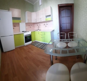 Zdjęcie 2. Kawalerka mieszkanie, do wynajęcia. Kyiv Дарницкий