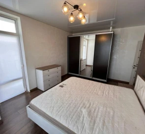 Foto 3. Dos Ambientes piso, para alquilar. Kyiv Дарницкий