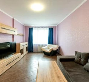 Foto 4. Tres Ambientes piso, para alquilar. Kyiv Дарницкий