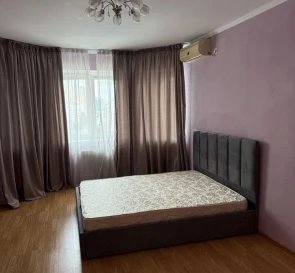 Foto 4. Monoambiente piso, para alquilar. Kyiv Дарницкий