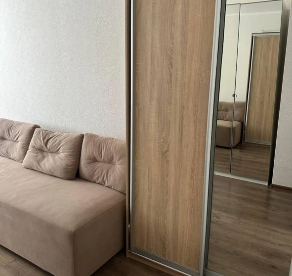 Fotografie 1. Garsonieră apartament, de închiriat. Kyiv Дарницкий