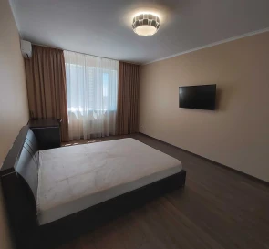 Foto 2. Monoambiente piso, para alquilar. Kyiv Дарницкий