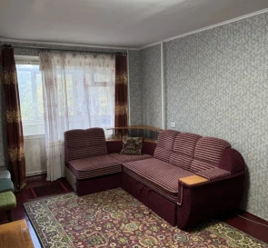 Foto 3. Dos Ambientes piso, para alquilar. Poltava