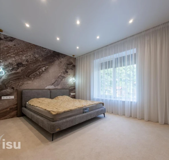 Foto 1. Casa, para alquilar. Bucha