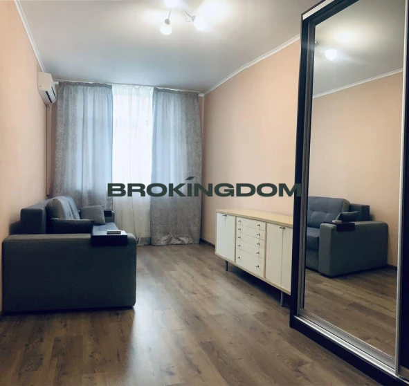 Фото 1. Однокомнатная квартира, продажа. Киев Оболонский