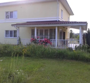 Foto 2. Casa, en venta. Kriachky