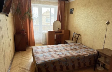 Фото Четырехкомнатная квартира, продаж. Київ Голосеевский