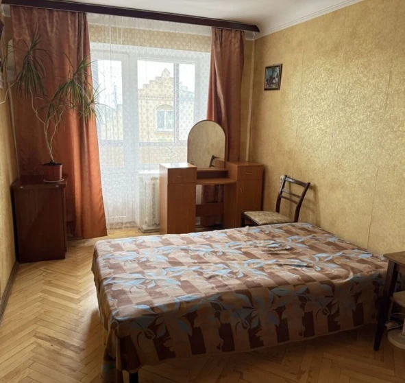 Фото 1. Четырехкомнатная квартира, продажа. Киев Голосеевский