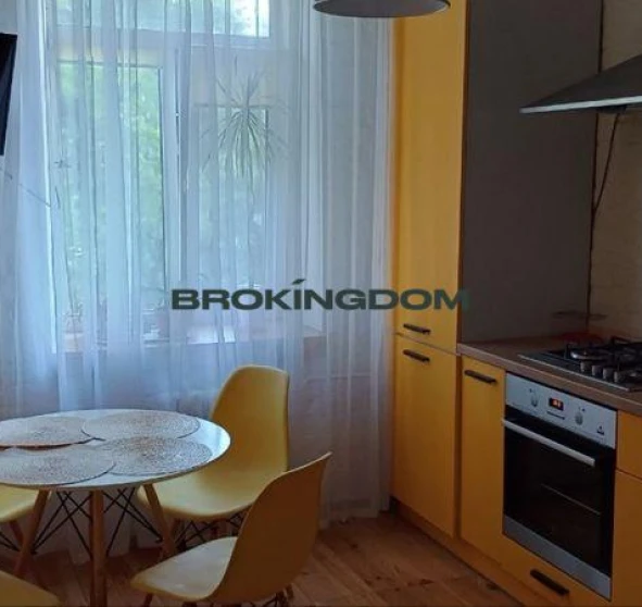 Foto 1. Dos Ambientes piso, en venta. Kyiv Соломенский