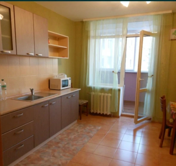 Foto 1. Monoambiente piso, para alquilar. Kyiv Дарницкий