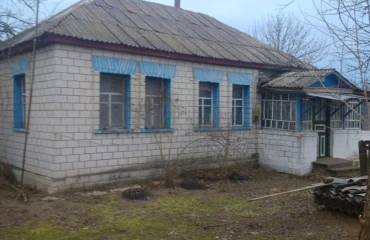 Photo House, for sale. Rusaniv