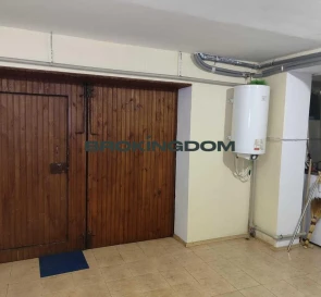 Foto 5. Casa, en venta. Белока