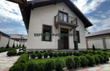 Photo House, for sale. Kyiv Печерский