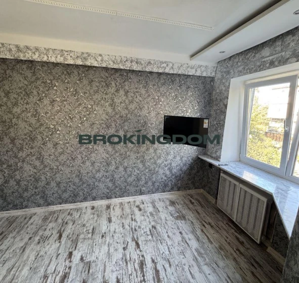 Фото 1. Трехкомнатная квартира, продажа. Киев Днепровский
