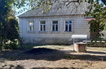 Photo House, for sale. Bohuslav