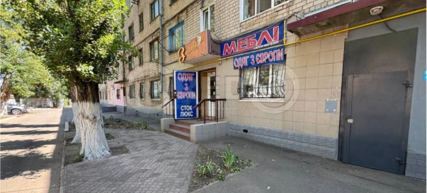 Foto 3. Múltiples Ambientes piso, en venta. Kryvyi Rih Покровський