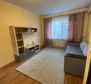 Foto 2. Monoambiente piso, para alquilar. Kyiv Дарницкий
