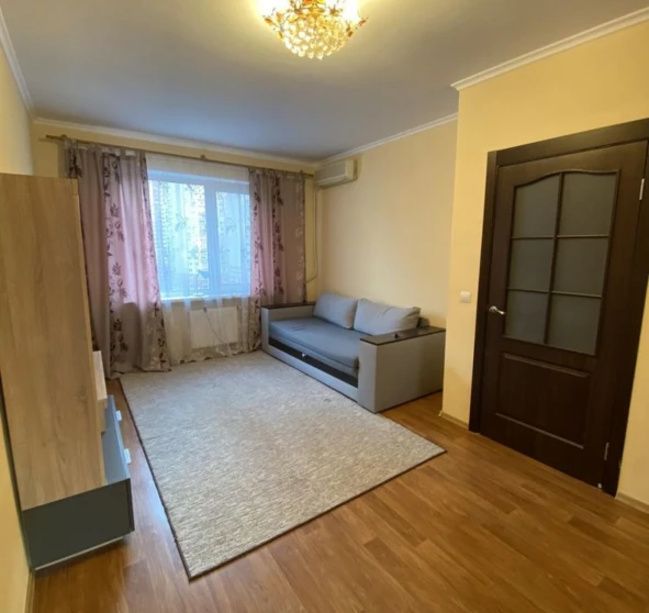 Foto 1. Monoambiente piso, para alquilar. Kyiv Дарницкий