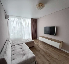 Zdjęcie 2. Kawalerka mieszkanie, do wynajęcia. Kyiv Дарницкий