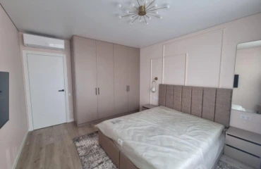 Zdjęcie Kawalerka mieszkanie, do wynajęcia. Kyiv Дарницкий