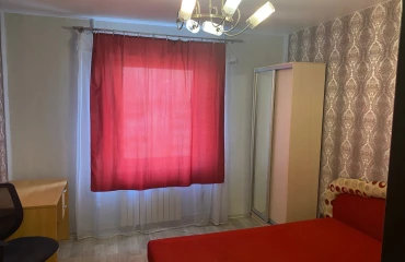Fotografie Trei Camere apartament, de închiriat. Kyiv Дарницкий