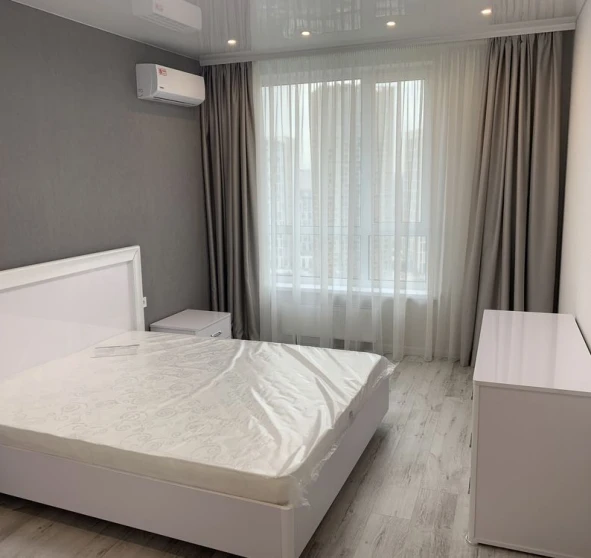 Foto 1. Monoambiente piso, para alquilar. Kyiv Дарницкий