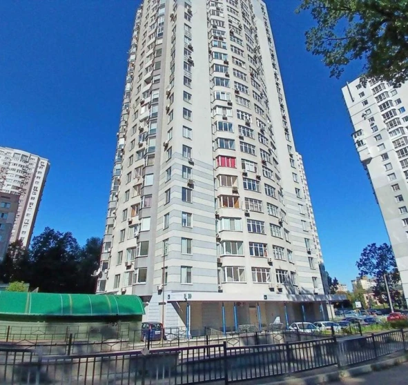 Foto 1. Monoambiente piso, en venta. Kyiv Святошинский