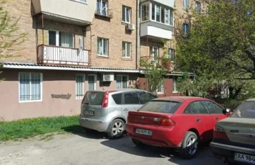 Photo One-Room flat, for sale. Kyiv Святошинский, Syatoshyn