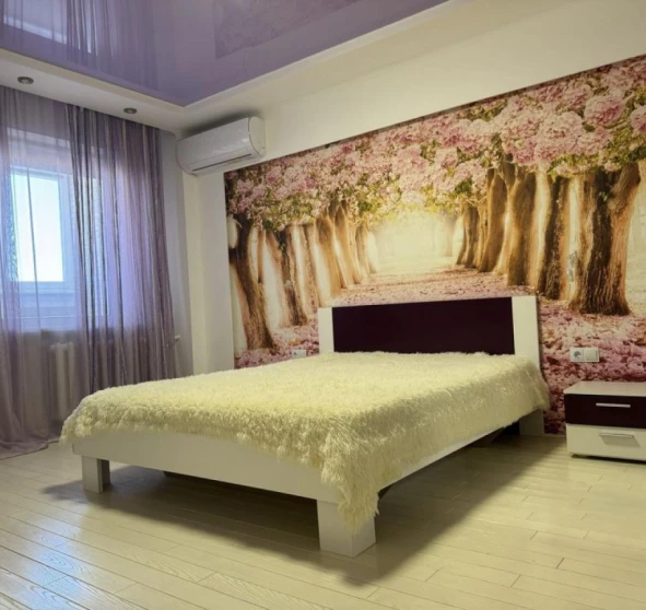 Fotografie 1. Trei Camere apartament, de închiriat. Korosten