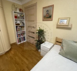 Fotografie 5. Trei Camere apartament, de vânzare. Kyiv Святошинский