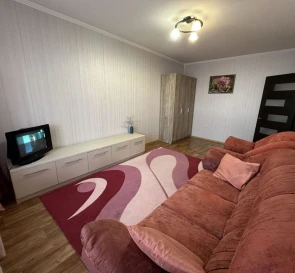 Fotografie 2. Garsonieră apartament, de închiriat. Poltava Шевченковский (Октябрьский)