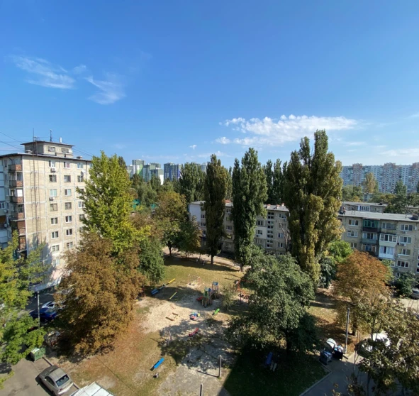 Фото 1. Трикімнатна квартира, продаж. Київ