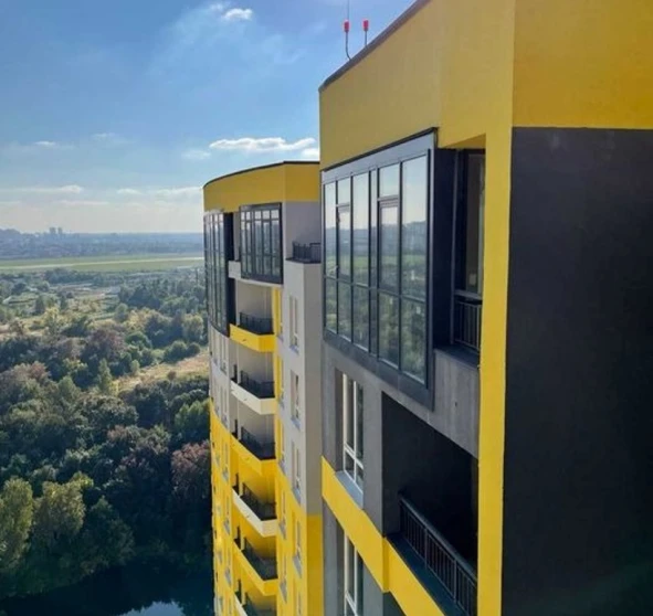 Фото 1. Багатокімнатна квартира, продаж. Київ