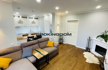 Fotografie Trei Camere apartament, de vânzare. Kyiv Подільський
