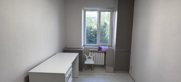 Фото 3. Четырехкомнатная квартира, продажа. Житомир Крошня