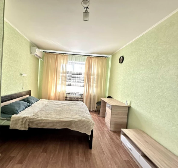 Foto 1. Monoambiente piso, para alquilar. Kyiv Дарницкий