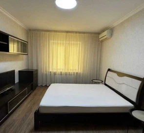Foto 2. Monoambiente piso, para alquilar. Kyiv Дарницкий