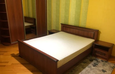 Foto Dos Ambientes piso, para alquilar. Kyiv Дарницкий