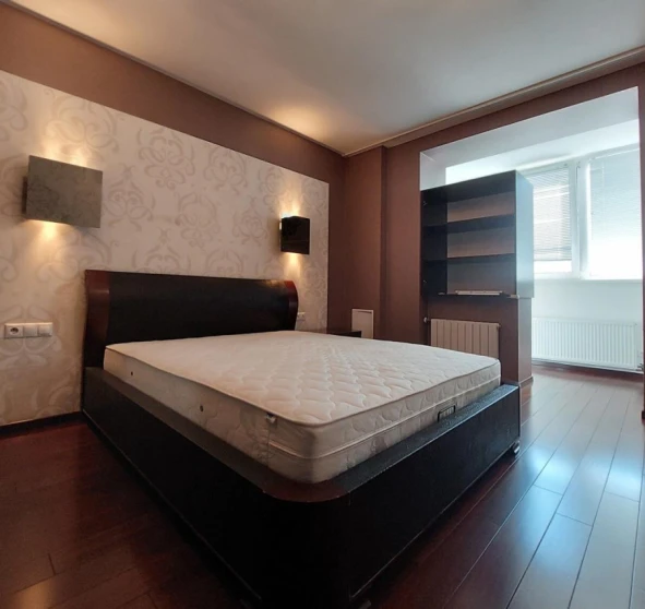 Fotografie 1. Trei Camere apartament, de închiriat. Kyiv Дарницкий