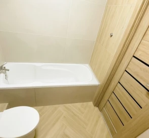 Фото 5. Однокімнатна квартира, продаж. Чабани