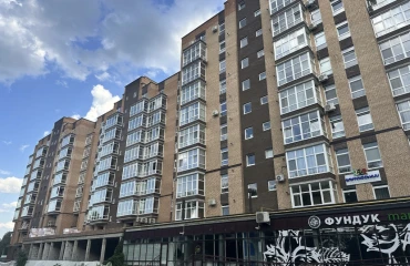 Fotografie Trei Camere apartament, de vânzare. Zhytomyr Крошня