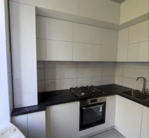 Foto 2. Tres Ambientes piso, en venta. Borova
