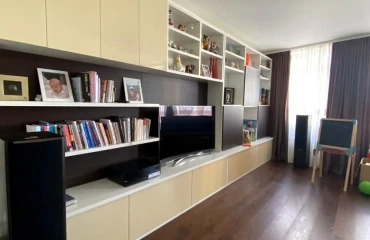 Photo Three-Room flat, for sale. Kyiv Голосеевский