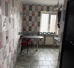 Фото 3. Двокімнатна квартира, продаж. Київ Деснянський