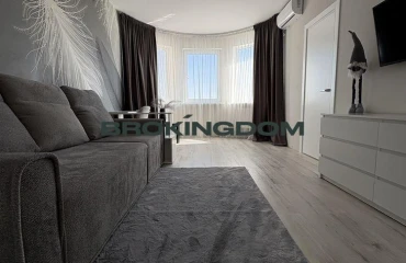 Фото Трикімнатна квартира, продаж. Київ Дніпровський