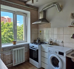 Фото 2. Двокімнатна квартира, продаж. Київ Голосеевский район, Виставковий центр