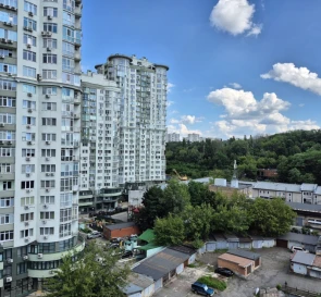 Фото 2. Трикімнатна квартира, продаж. Київ Соломенский район, Вокзальна