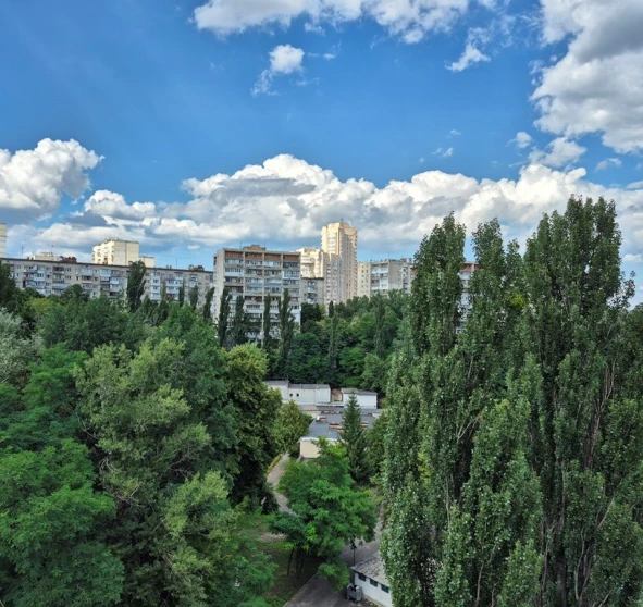 Фото 1. Трикімнатна квартира, продаж. Київ Соломенский район, Вокзальна
